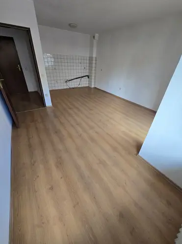 2 Zimmer Wohnung mit 39 m² in Krefeld – Bild 3