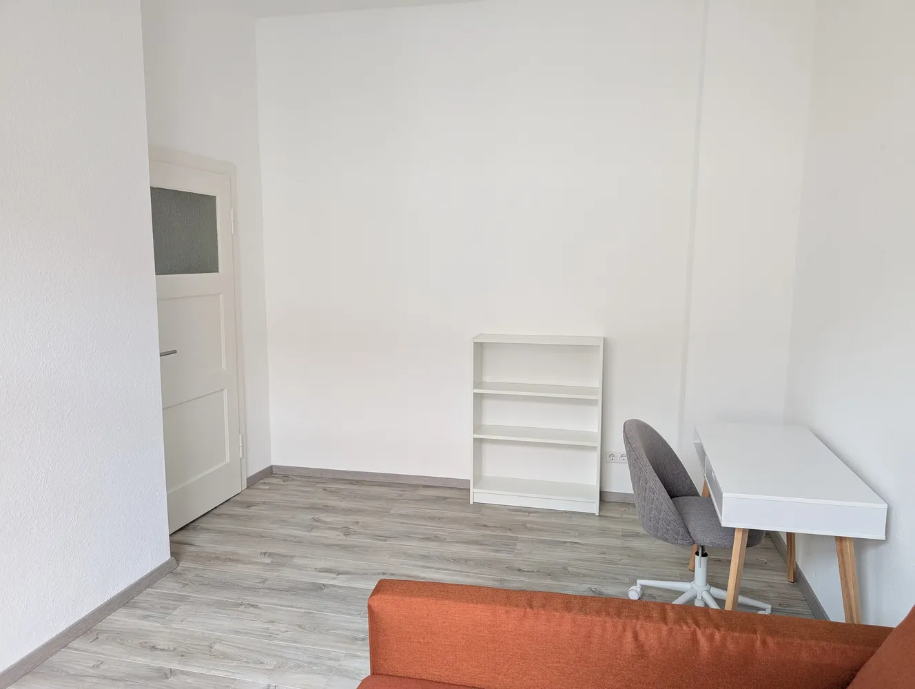 2 Zimmer Wohnung mit 49 m² in Hannover – Bild 2