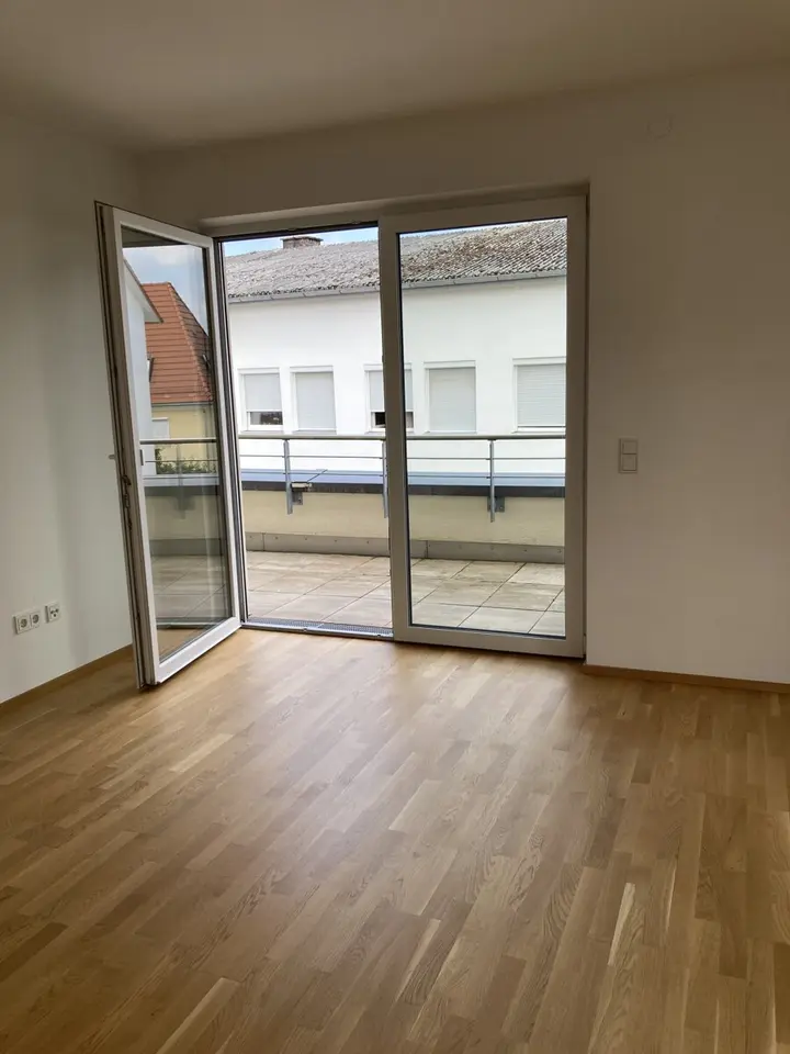 2 Zimmer Wohnung mit 69 m² in Straubing – Bild 2