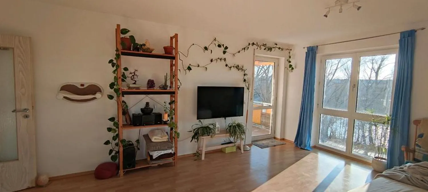 3 Zimmer Wohnung mit 90 m² in Augsburg – Bild 2