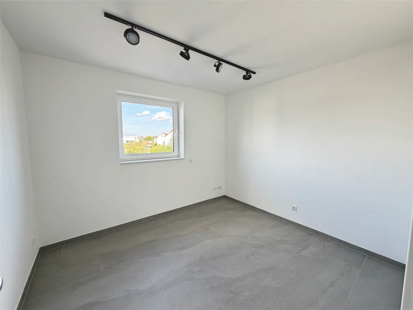 3 Zimmer Wohnung mit 73 m² in Euskirchen – Bild 2