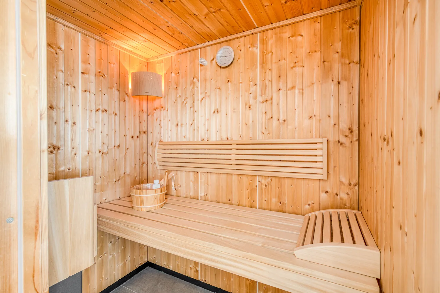 5 Zimmer Wohnung mit 157 m² in Berlin – Bild 8