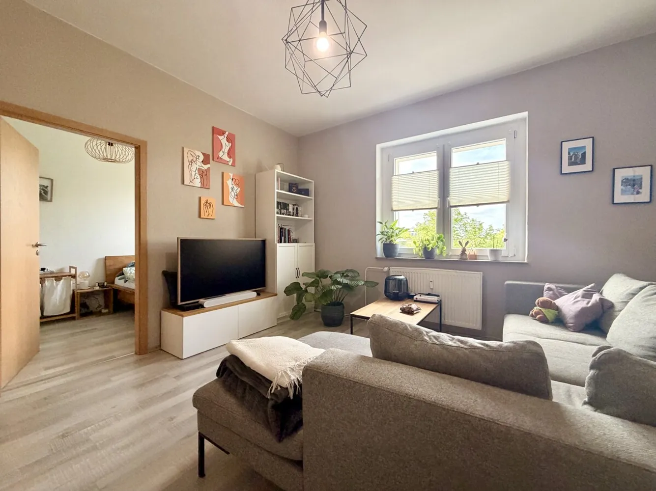 2 Zimmer Wohnung mit 48 m² in Düsseldorf – Bild 2