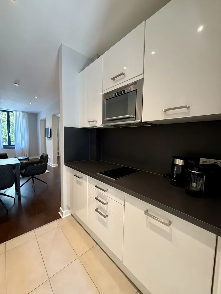 1 room apartment with 45 m² in Frankfurt am Main – Photo 10