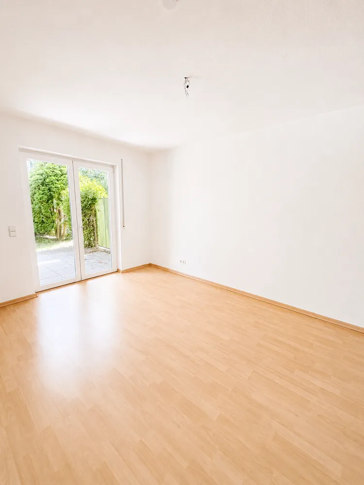 2 room apartment with 65 m² in Chemnitz – Photo 3