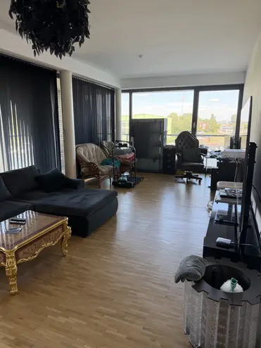 4 Zimmer Wohnung mit 132 m² in Hamburg – Bild 3