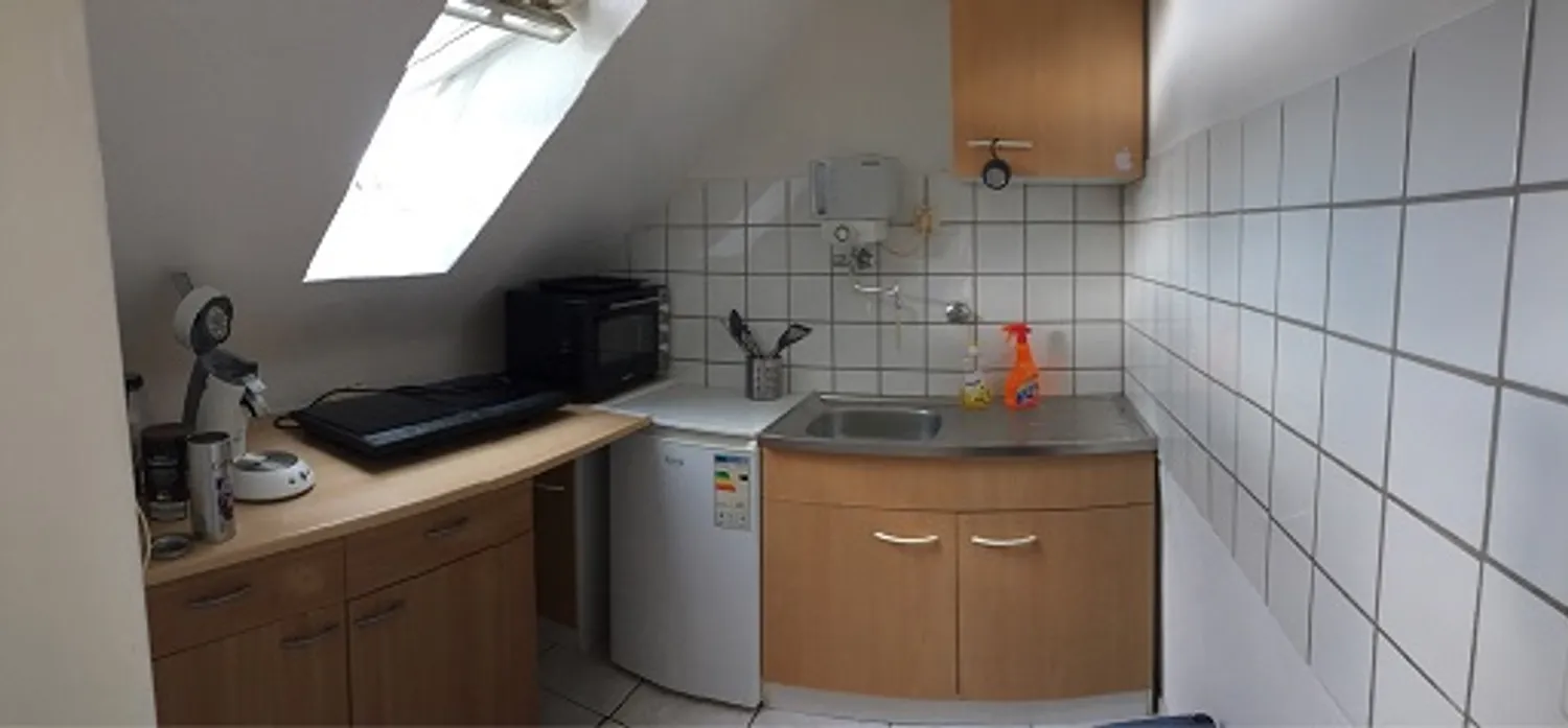 1 room apartment with 33 m² in Bochum – Photo 2