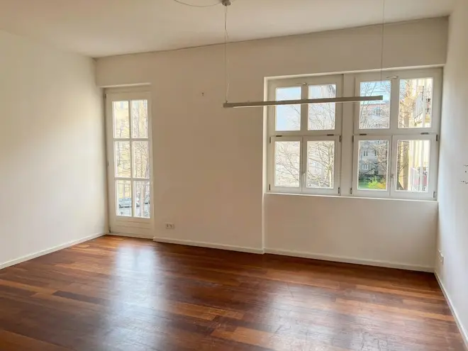 2 Zimmer Wohnung mit 230 m² in Berlin – Bild 3