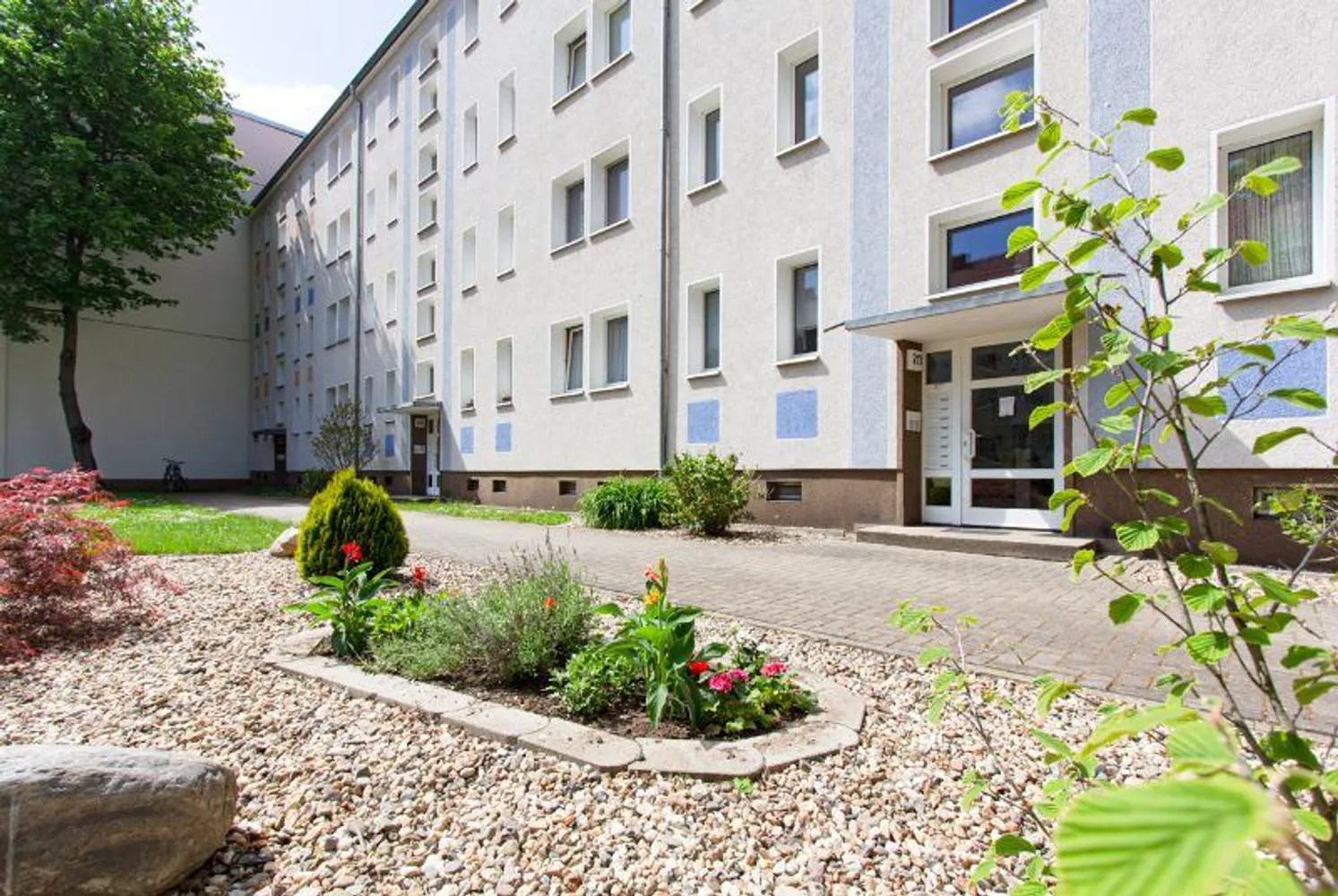 2 room apartment with 47 m² in Magdeburg – Photo 2