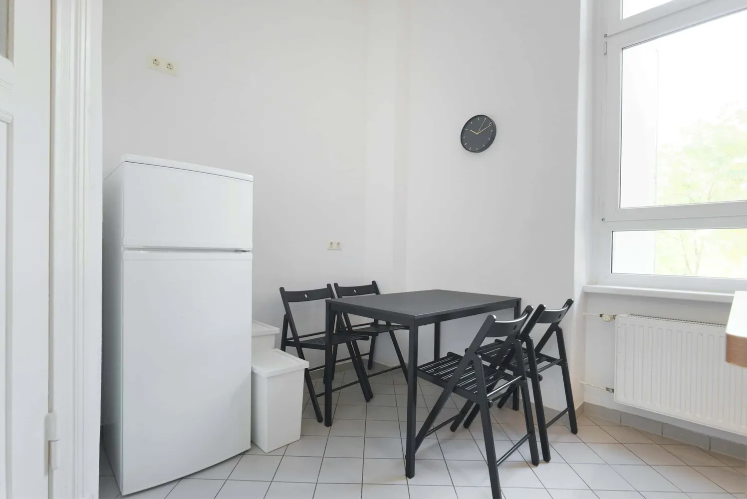 Shared room with 10 m² in Berlin – Photo 1