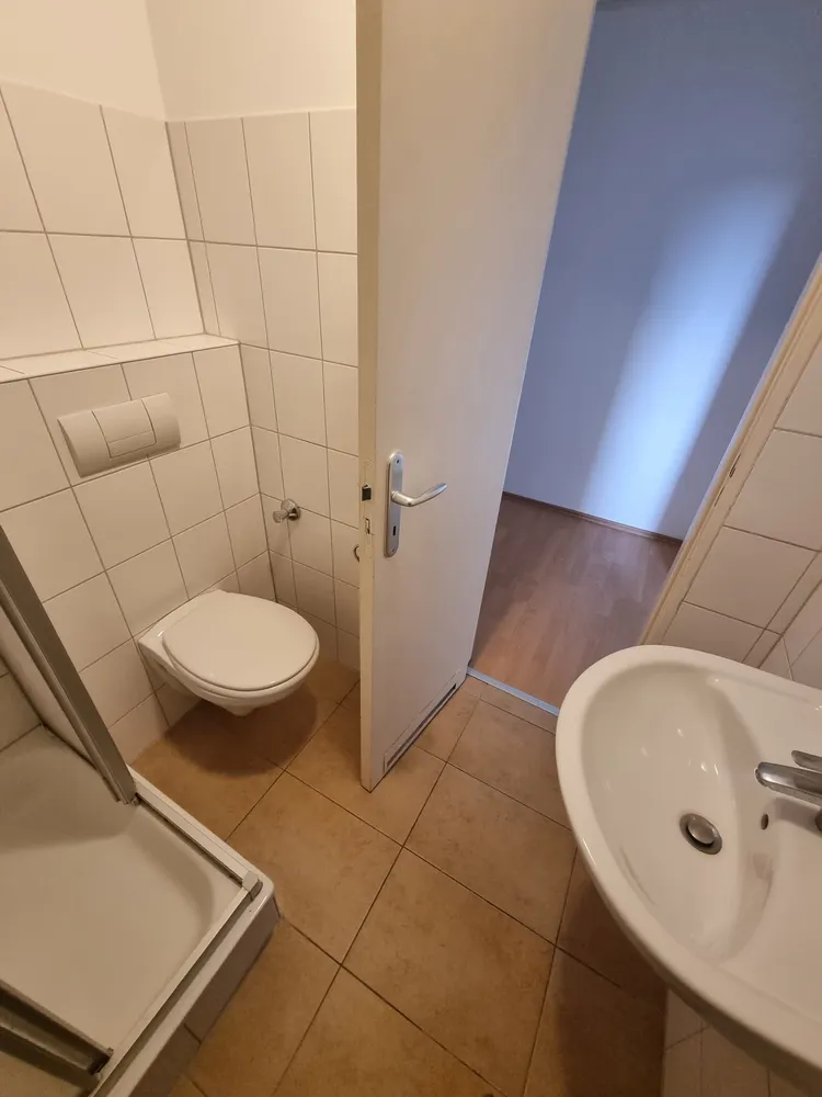 2 Zimmer Wohnung mit 40 m² in Düsseldorf – Bild 4