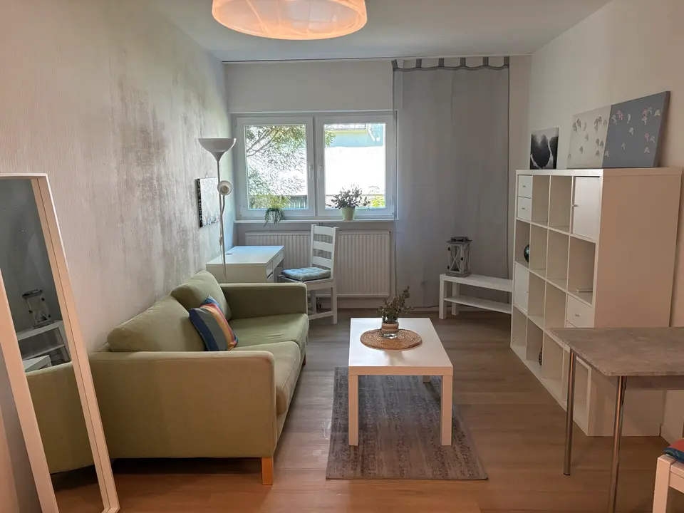 2 Zimmer Wohnung mit 30 m² in Saarbrücken – Bild 3