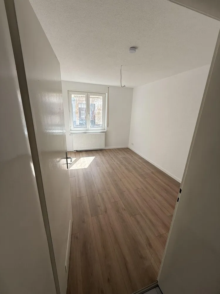 4 Zimmer Wohnung mit 95 m² in Karlsruhe – Bild 11