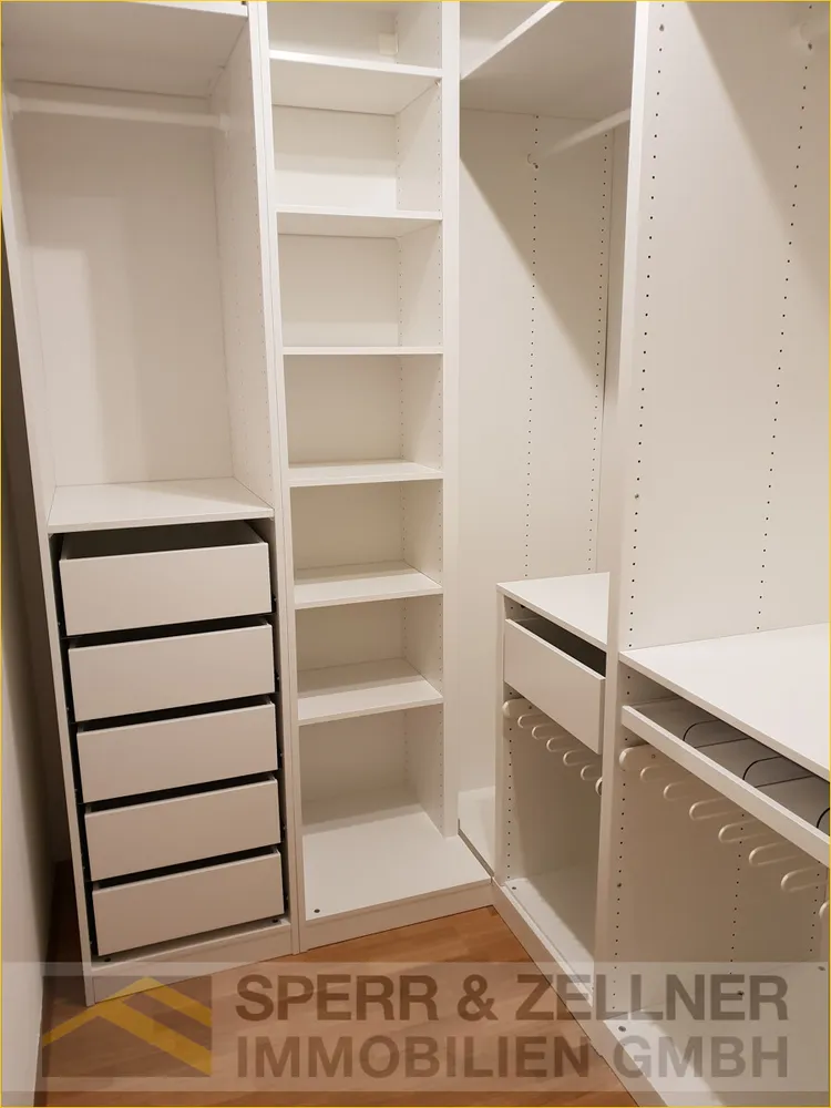 3 Zimmer Wohnung mit 105 m² in München – Bild 9