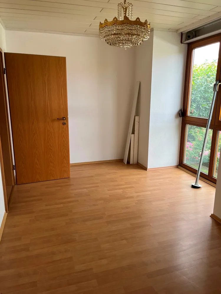 3 Zimmer Wohnung mit 110 m² in Ludwigshafen am Rhein – Bild 3