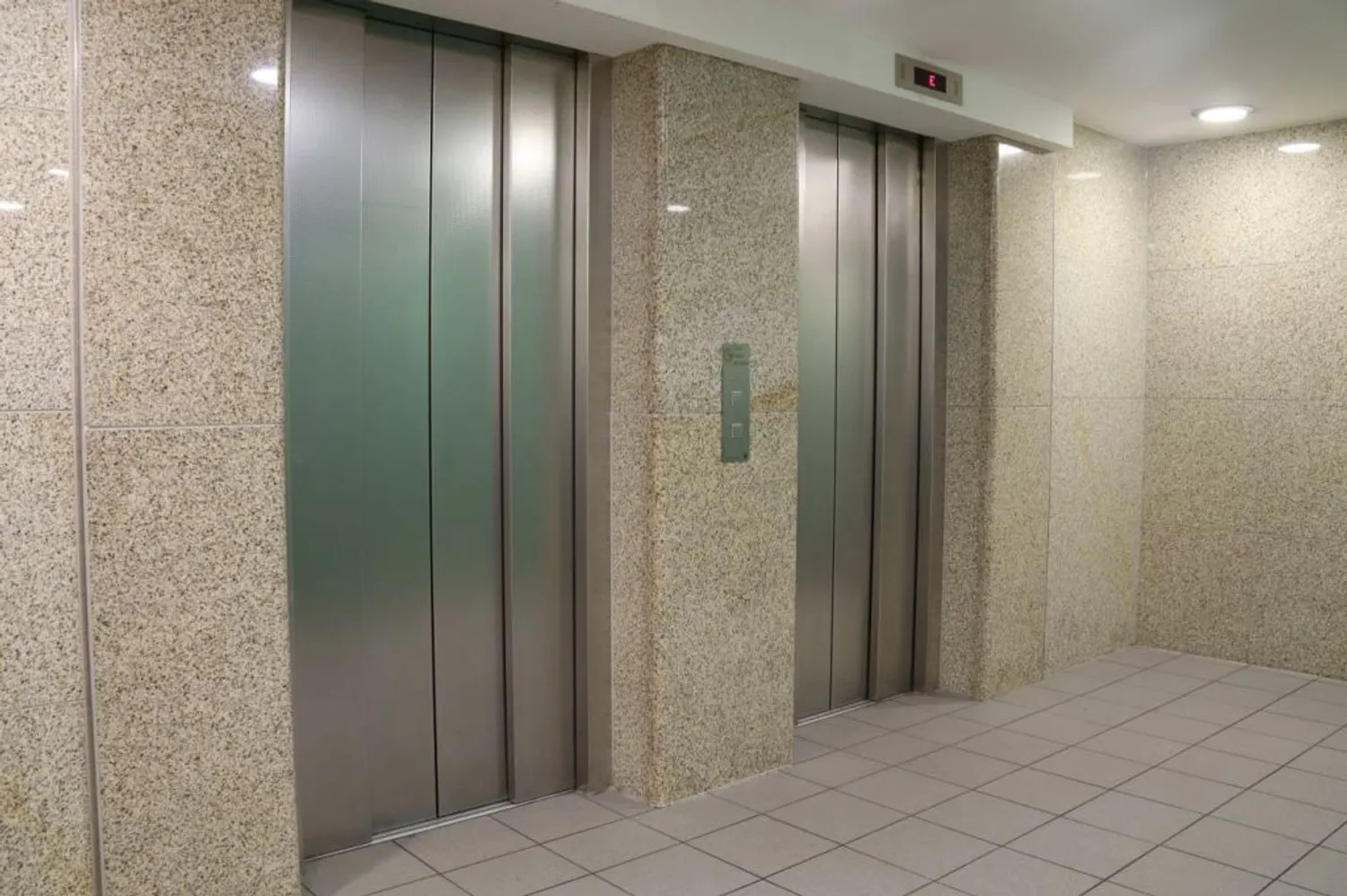4 Zimmer Wohnung mit 98 m² in Frankfurt am Main – Bild 10