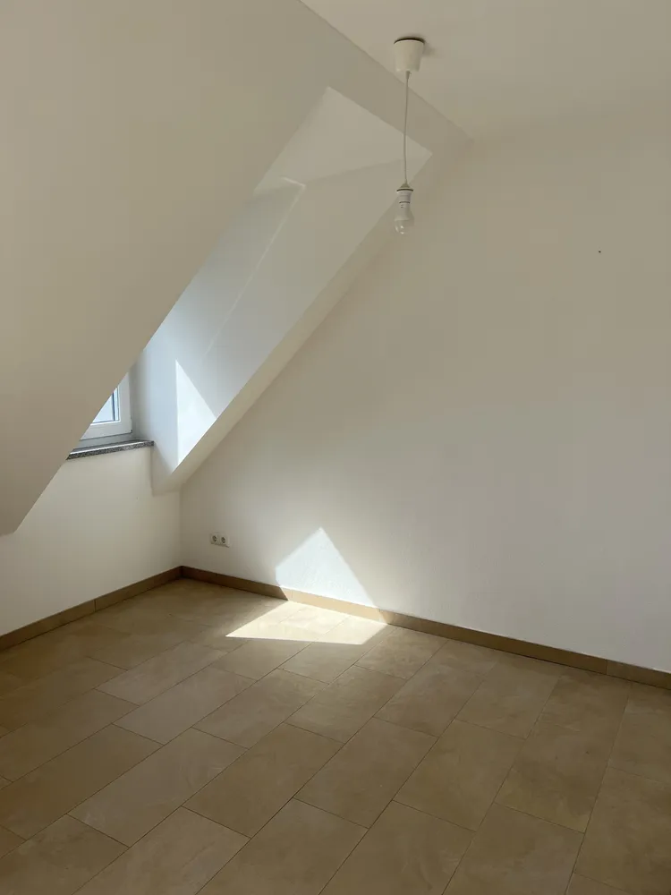 2 Zimmer Wohnung mit 50 m² in München – Bild 3