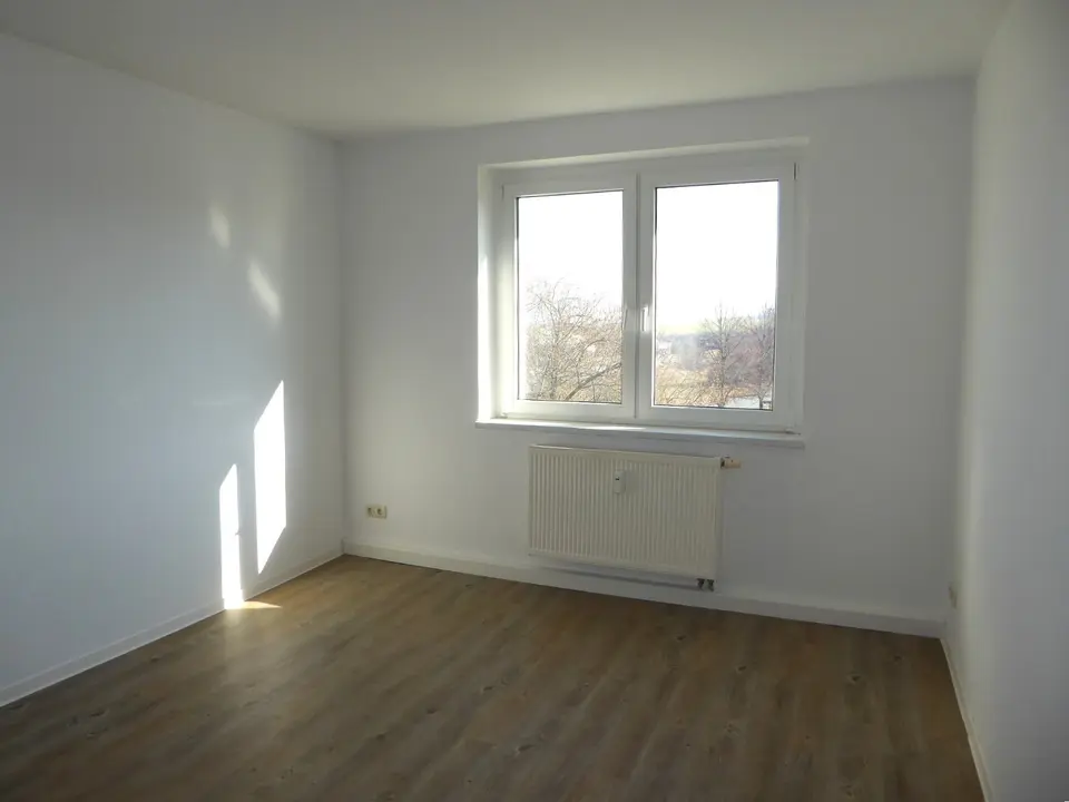 2 Zimmer Wohnung mit 47 m² in Saalfeld/Saale – Bild 2