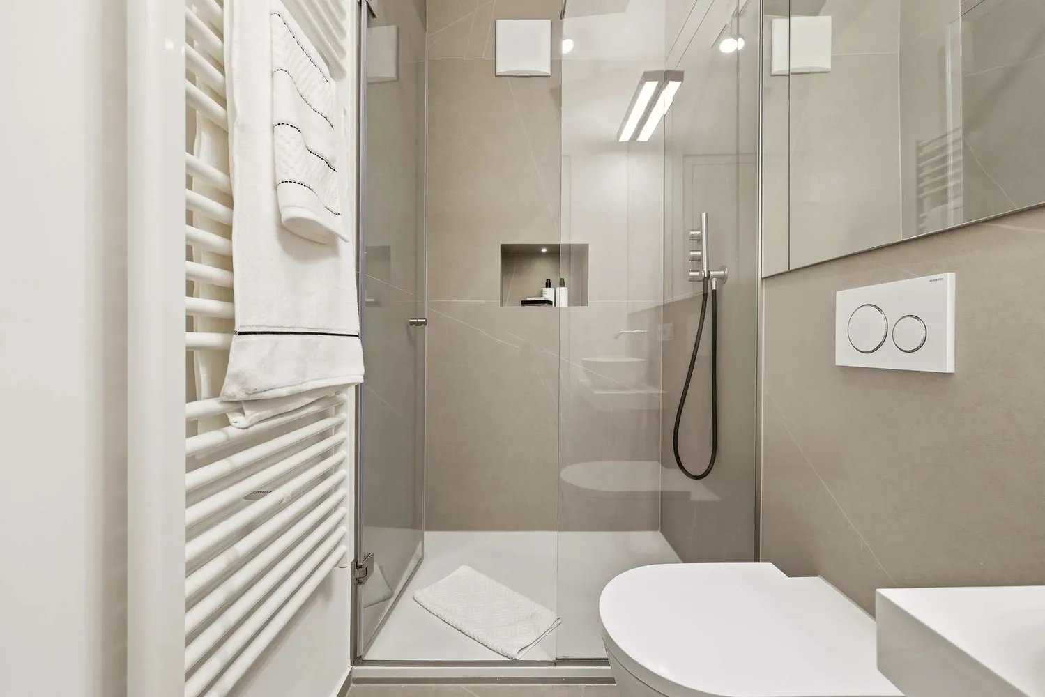 3 room apartment with 71 m² in Munich – Photo 3