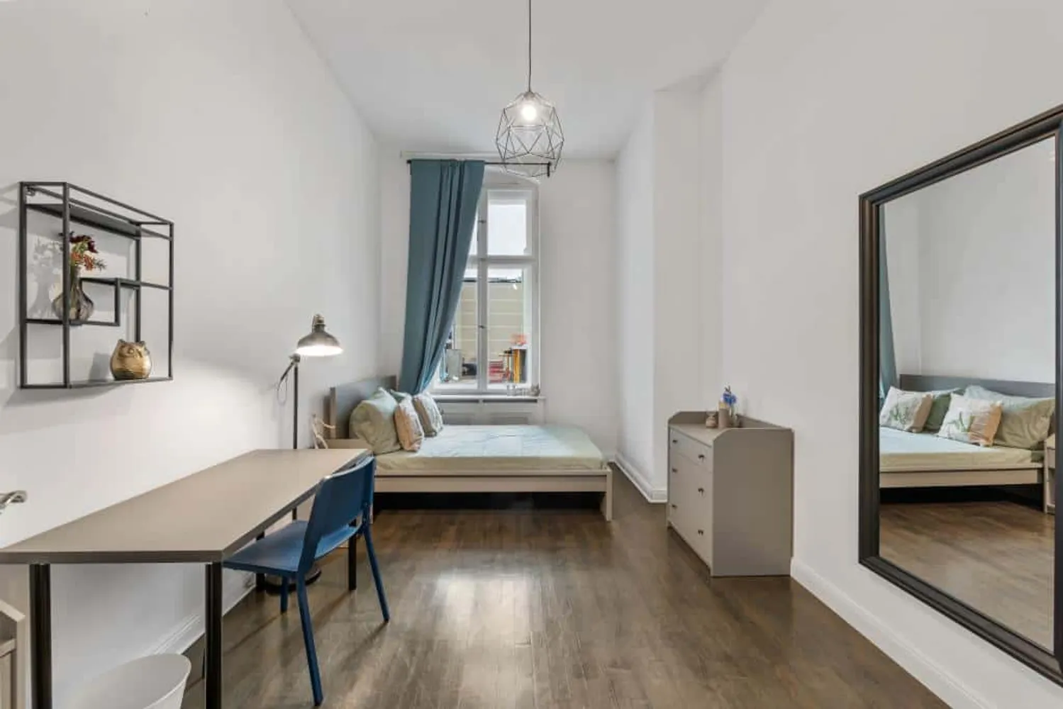 Shared room with 15 m² in Berlin – Photo 2