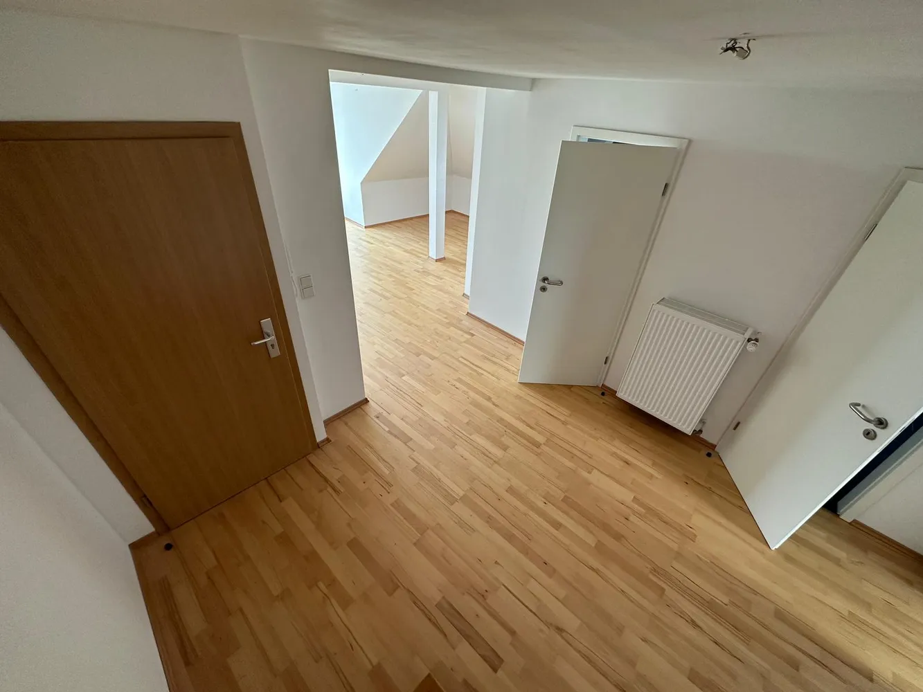 3 Zimmer Wohnung mit 92 m² in Braunschweig – Bild 2