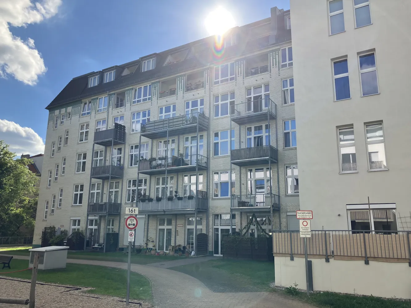 5 Zimmer Wohnung mit 151 m² in Berlin – Bild 3