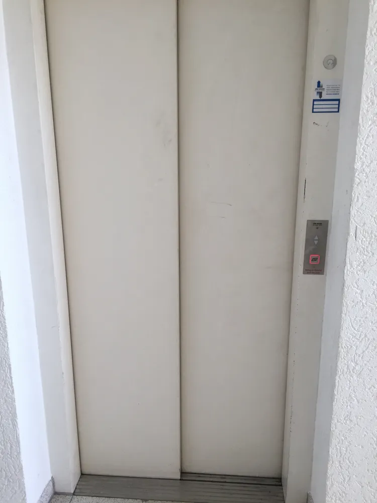 2 Zimmer Wohnung mit 43 m² in Karlsruhe – Bild 2
