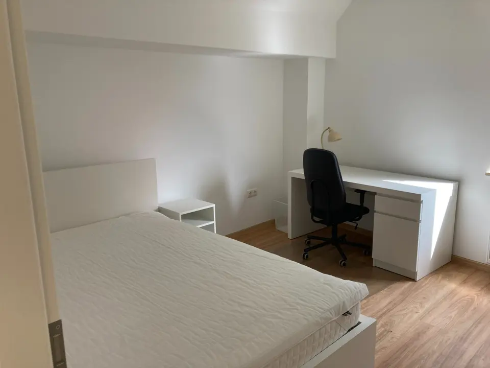 WG-Zimmer mit 77 m² in Straubing – Bild 3