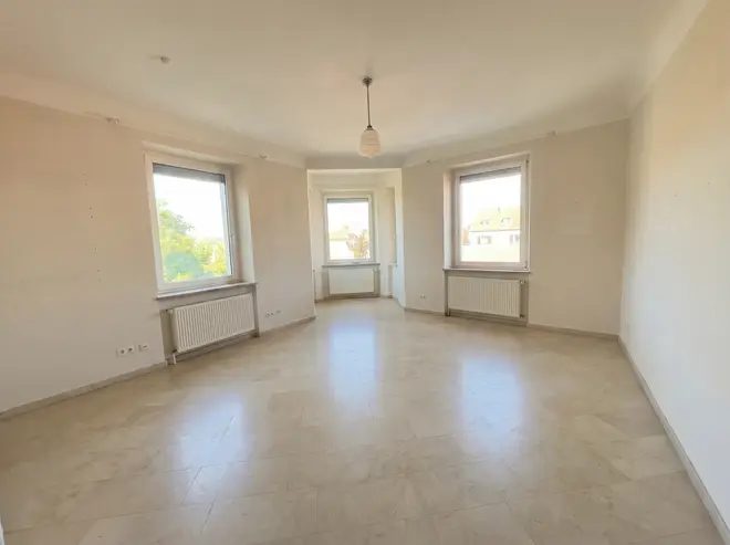 4 Zimmer Wohnung mit 111 m² in Nürnberg – Bild 1