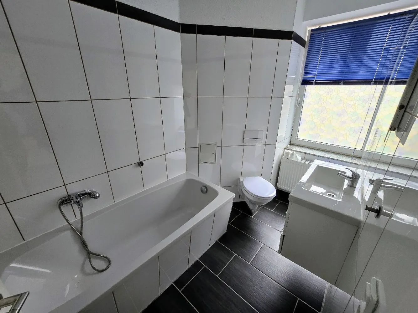 2 Zimmer Wohnung mit 64 m² in Halle (Saale) – Bild 4