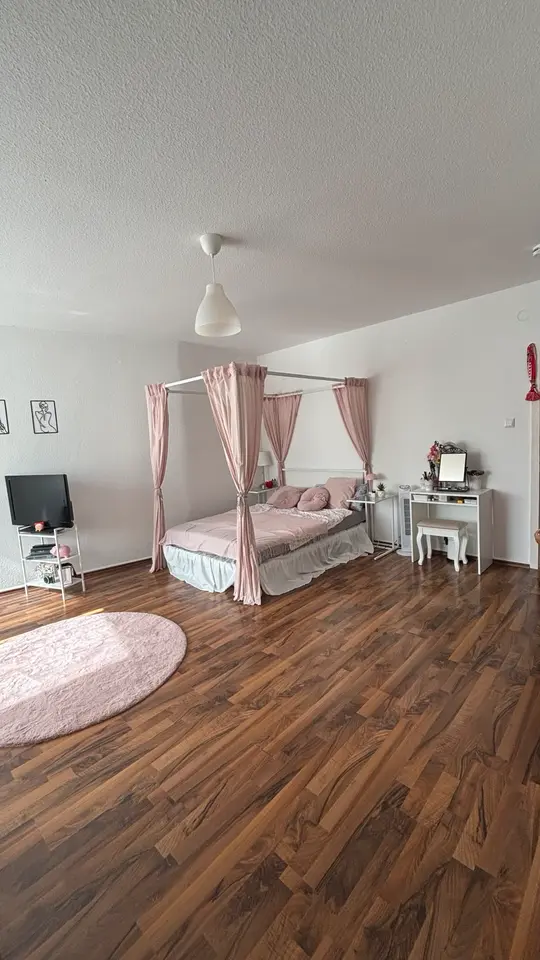 WG-Zimmer mit 20 m² in Düsseldorf – Bild 2