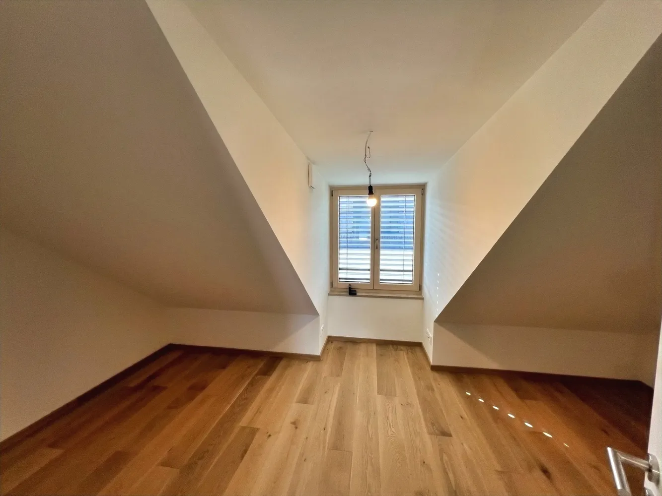 5 Zimmer Haus mit 138 m² in München – Bild 3