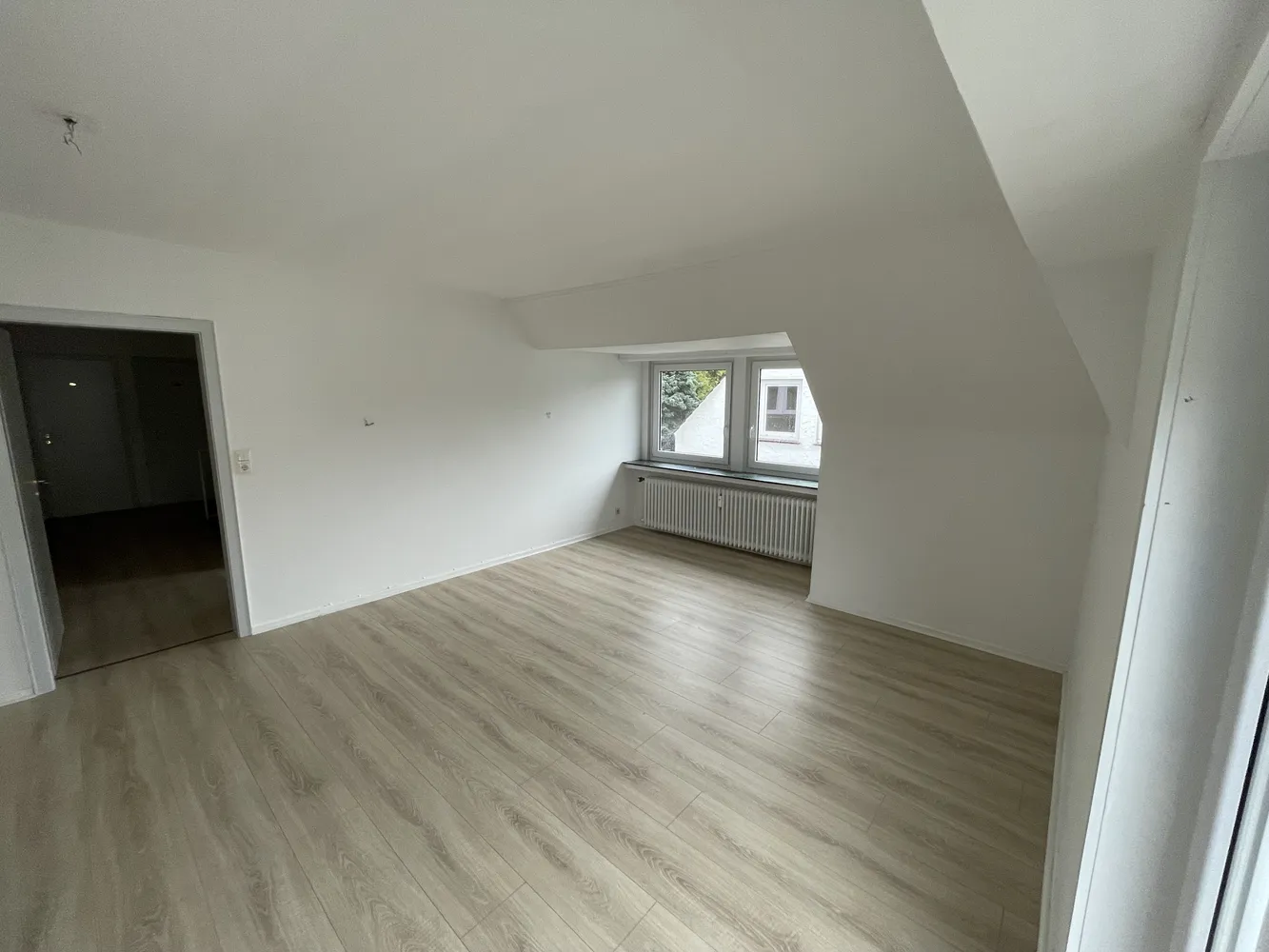 4 Zimmer Wohnung mit 89 m² in Bremen – Bild 1