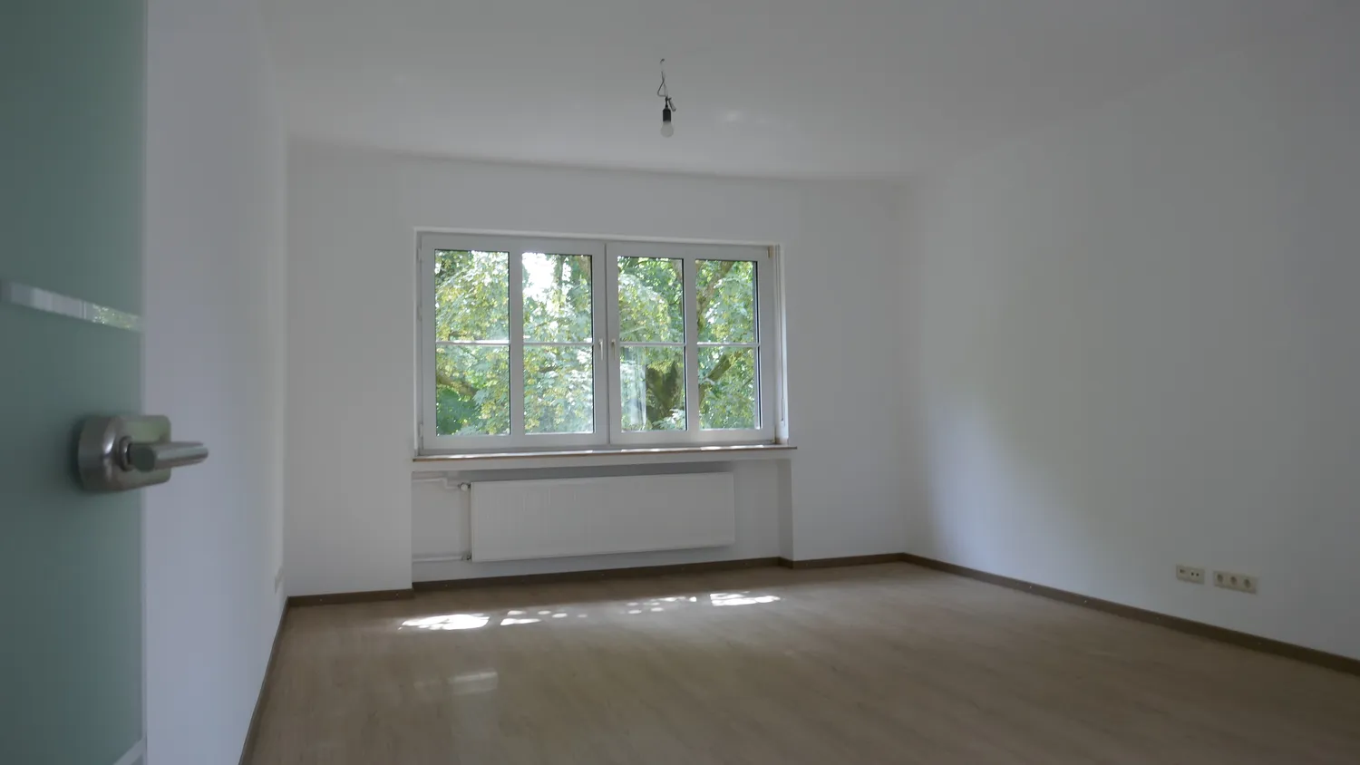 3 Zimmer Wohnung mit 100 m² in Krefeld – Bild 1