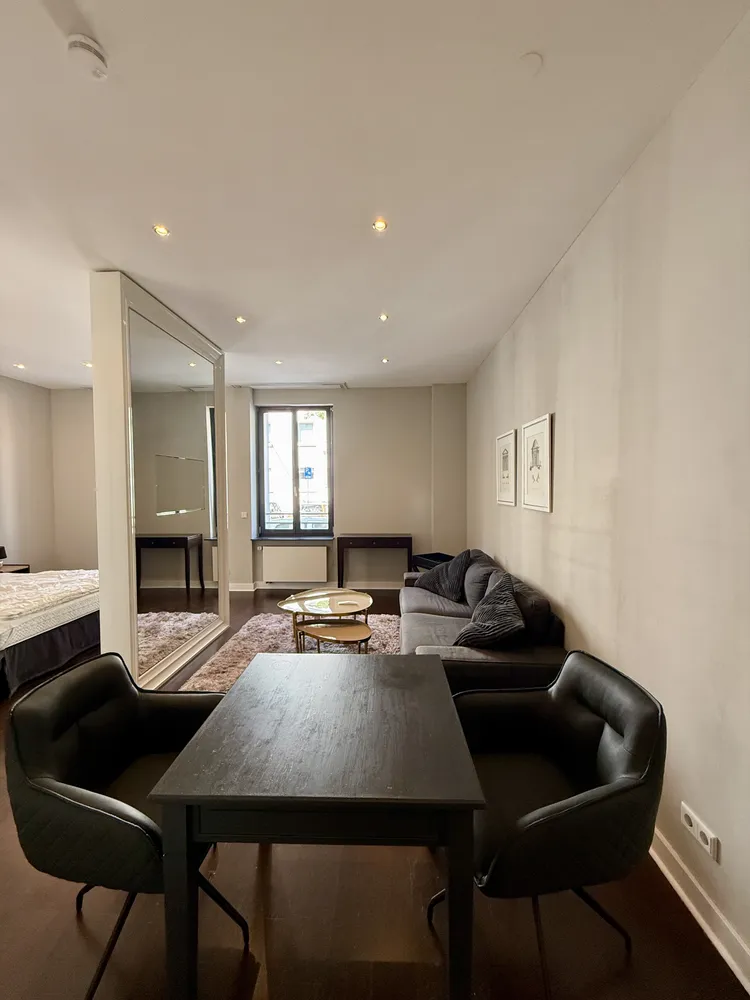 1 room apartment with 43 m² in Frankfurt am Main – Photo 2