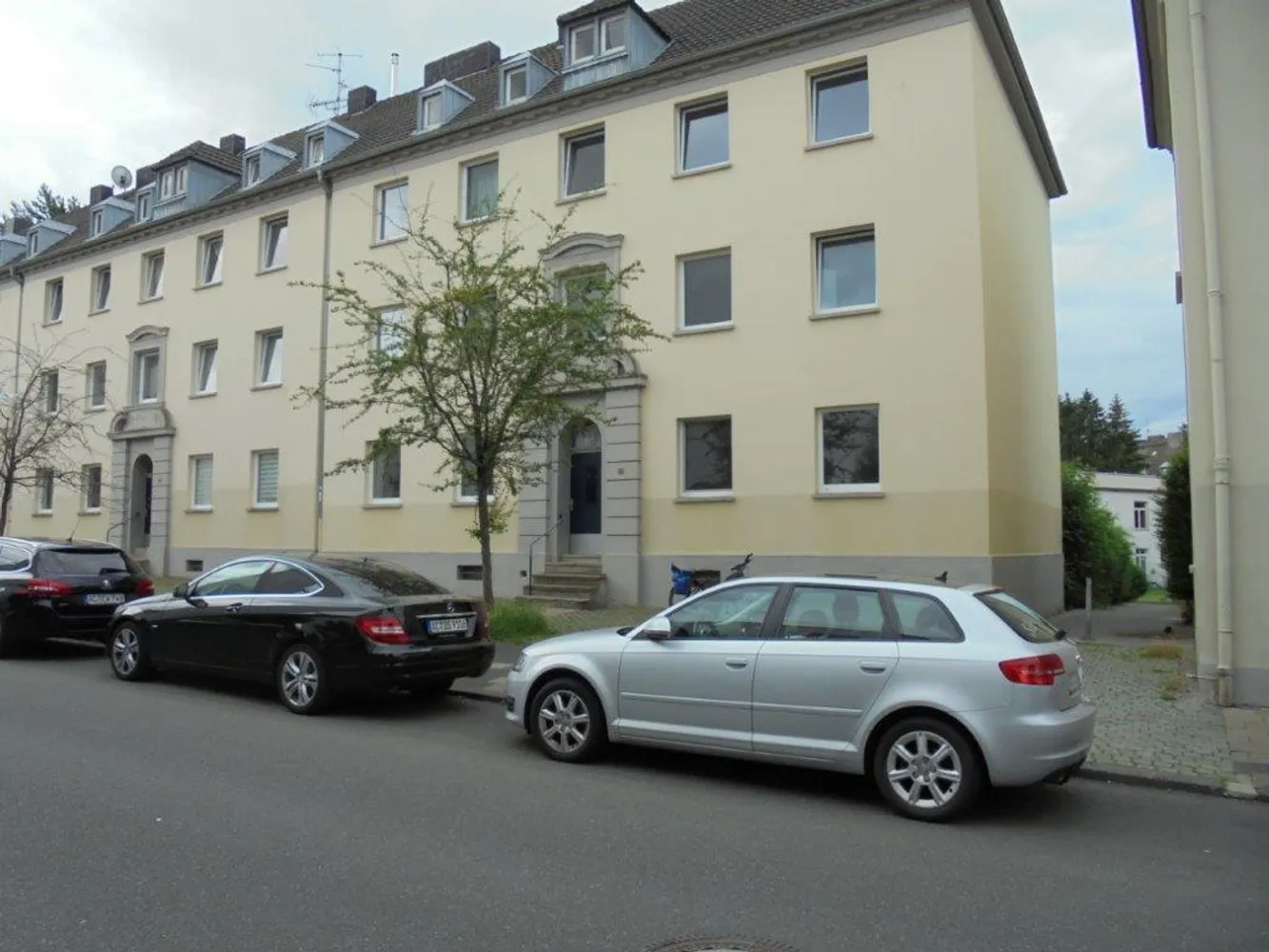 2 Zimmer Wohnung mit 60 m² in Aachen – Bild 1