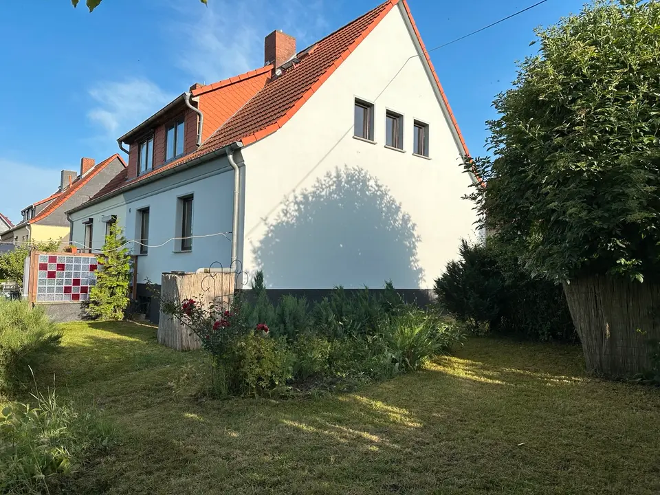 4 room house with 80 m² in Aschersleben – Photo 4