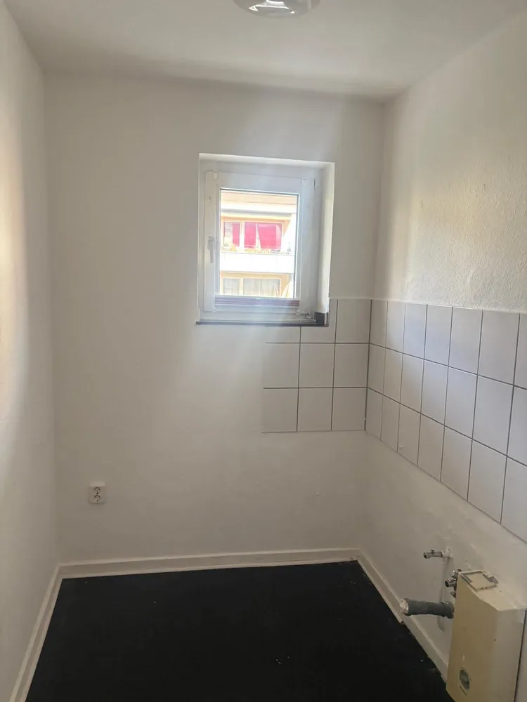 2 Zimmer Wohnung mit 34 m² in Duisburg – Bild 2