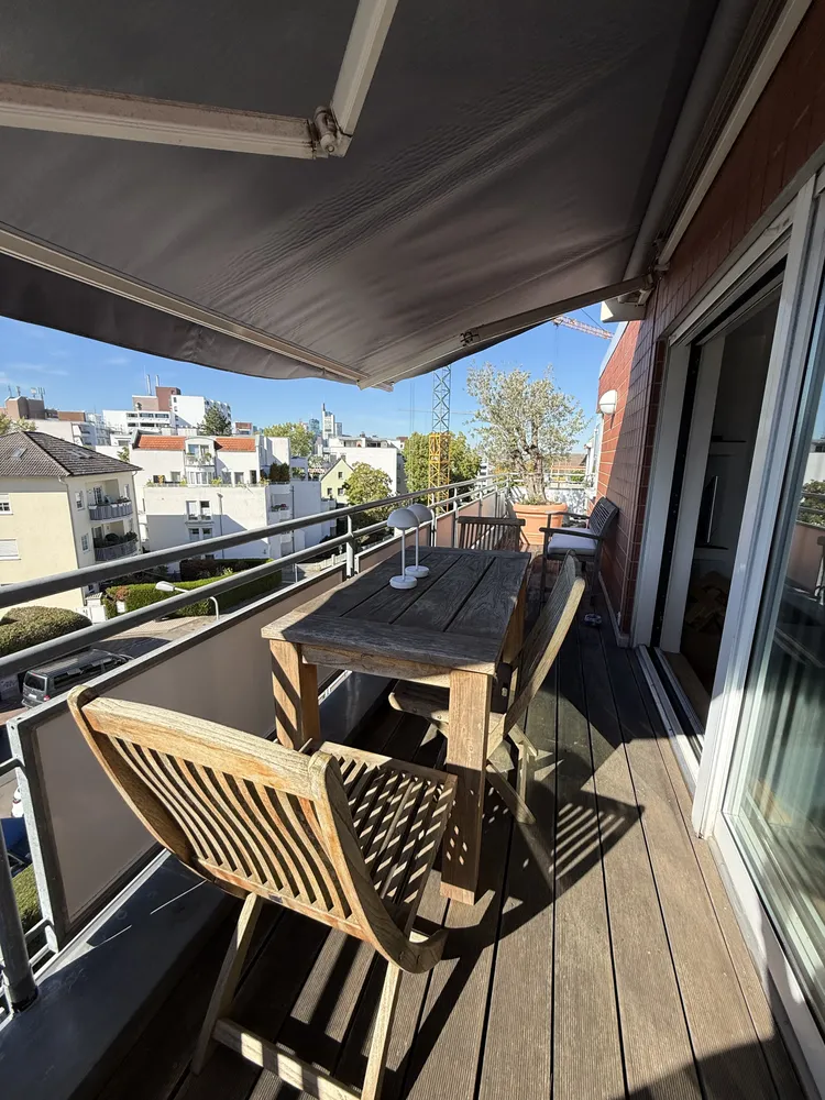 2 room apartment with 93 m² in Frankfurt am Main – Photo 4
