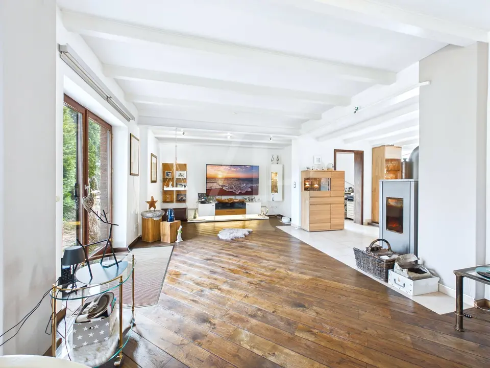 7 Zimmer Haus mit 223 m² in Leer – Bild 1