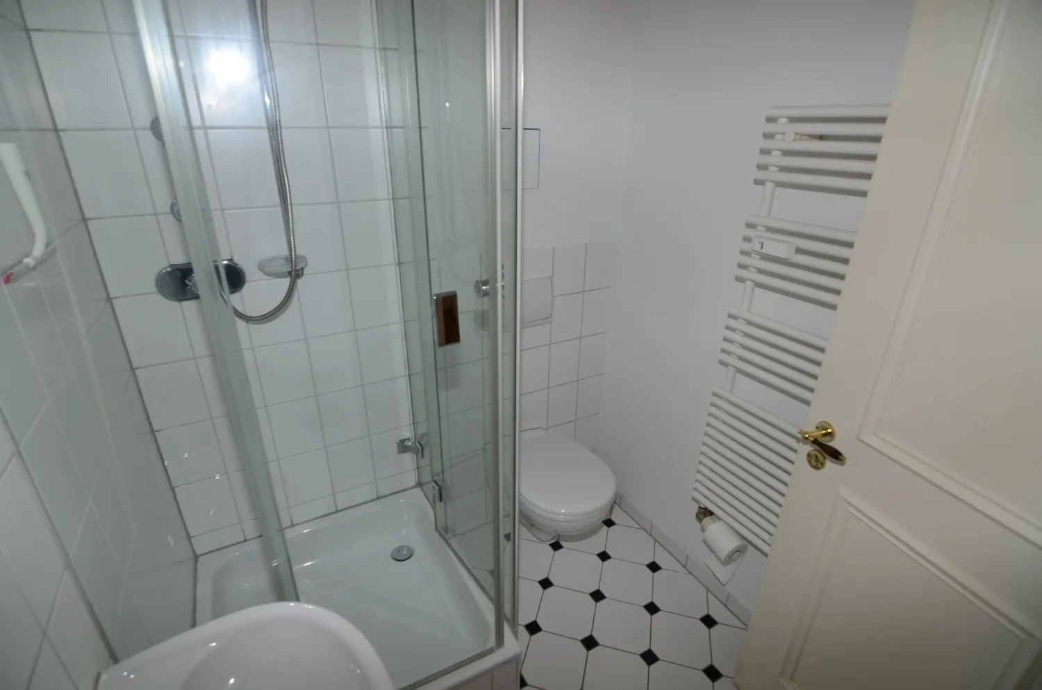 2 Zimmer Wohnung mit 45 m² in Halle (Saale) – Bild 6