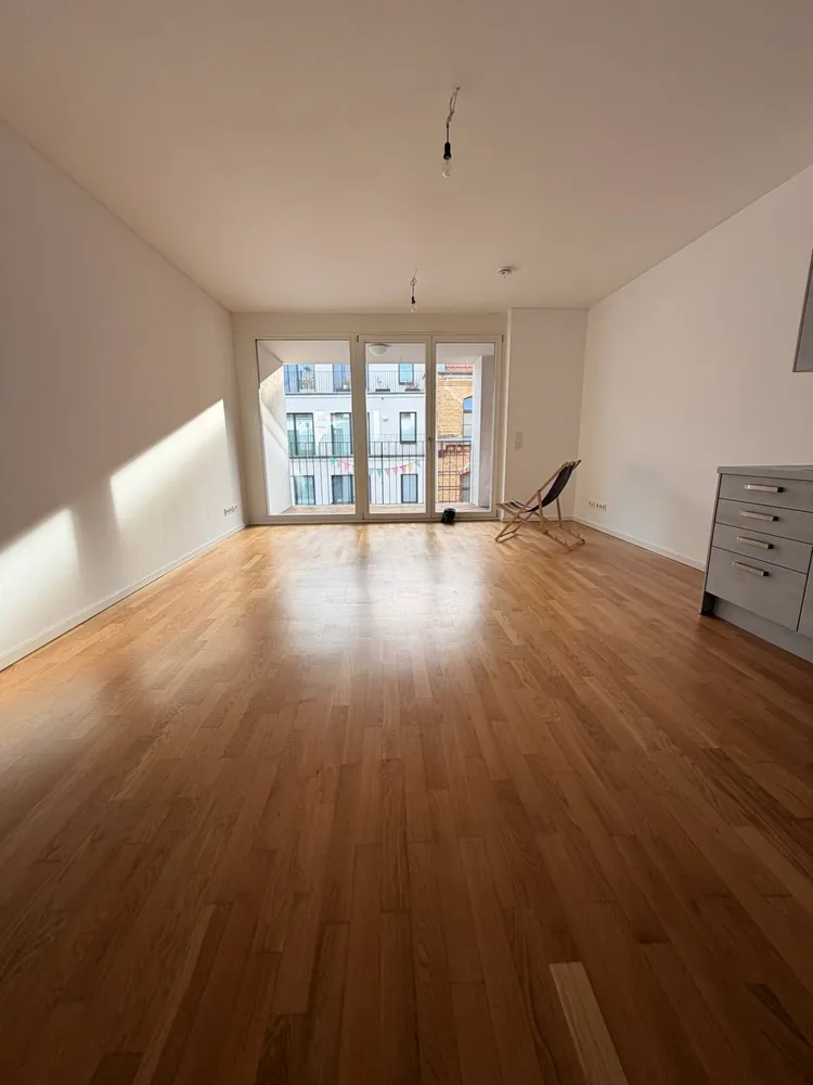 2 Zimmer Wohnung mit 60 m² in Berlin – Bild 2