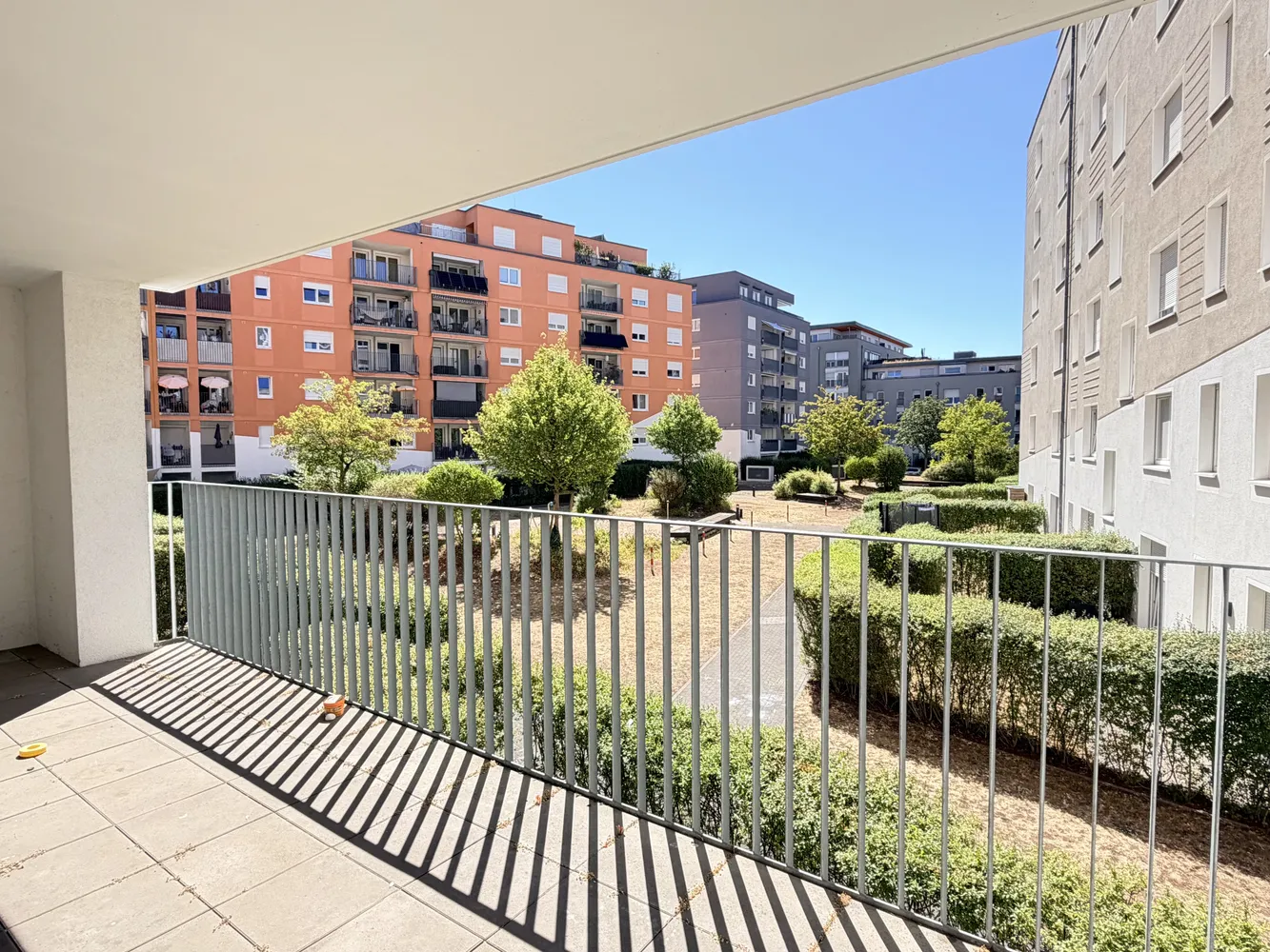 5 Zimmer Wohnung mit 117 m² in Frankfurt am Main – Bild 7