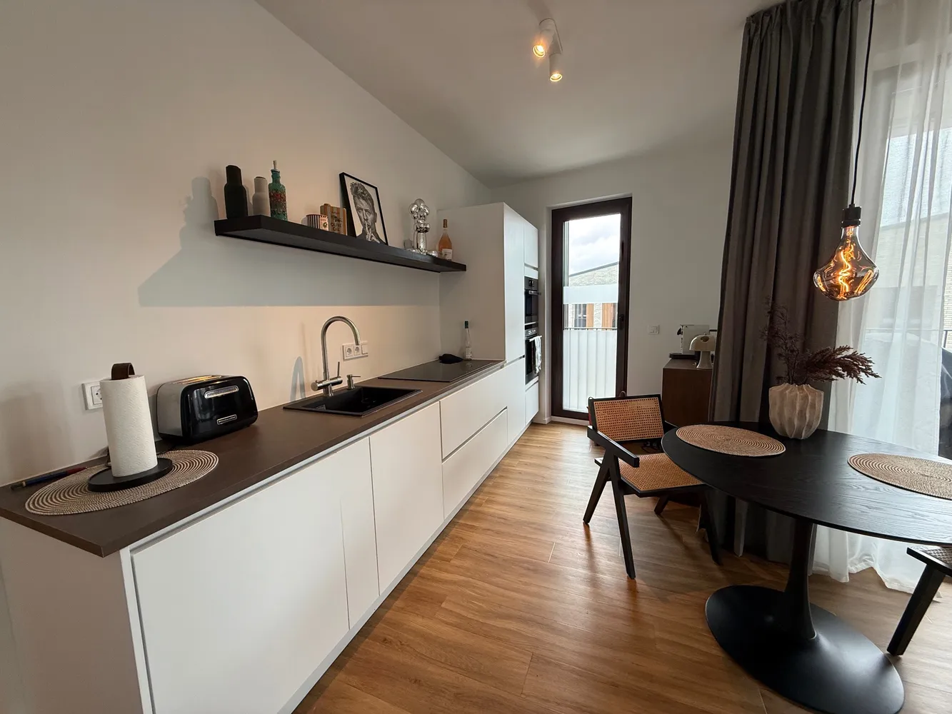 2 Zimmer Wohnung mit 62 m² in Düsseldorf – Bild 1
