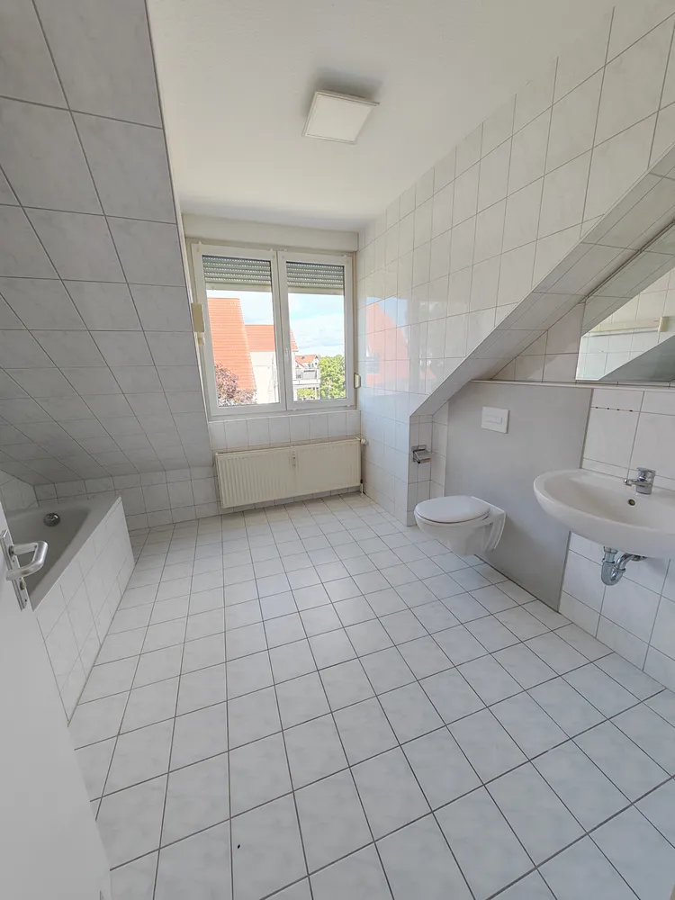 3 Zimmer Wohnung mit 87 m² in Cottbus – Bild 4