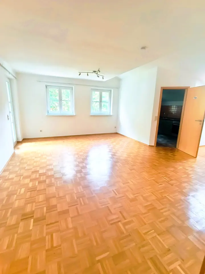 4 Zimmer Wohnung mit 91 m² in Deggendorf – Bild 2