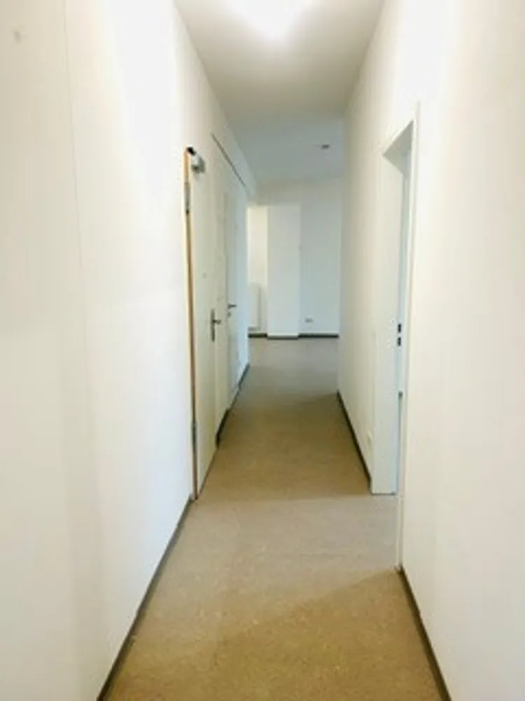 4 Zimmer Wohnung mit 95 m² in Nürnberg – Bild 11