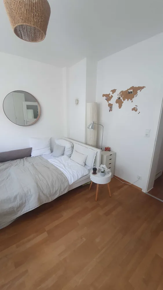 2 Zimmer Wohnung mit 32 m² in Köln – Bild 1