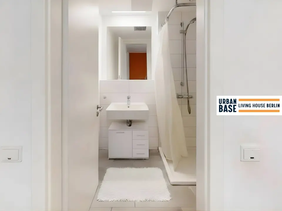 2 Zimmer Wohnung mit 10 m² in Berlin – Bild 6