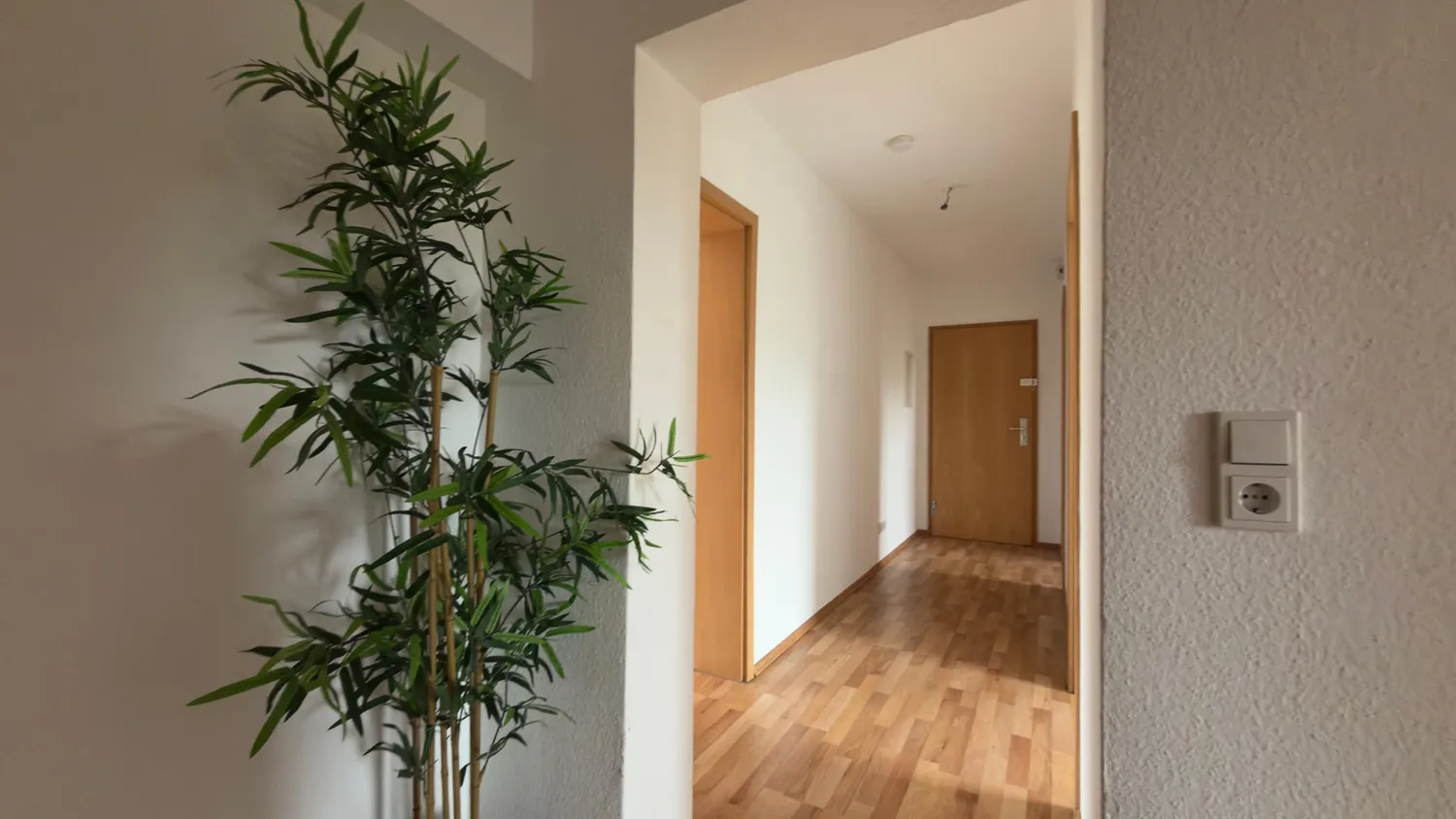 3 Zimmer Wohnung mit 70 m² in Duisburg – Bild 1